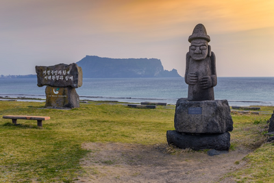 Dol Hareubangs, Jeju, Südkorea Reise Luxus
